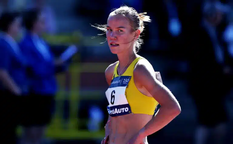 Ilona Mononen löi SE-naisen - "Se toimii tällä hetkellä" Ilona Mononen löi SE-naisen – ”Se toimii tällä hetkellä”