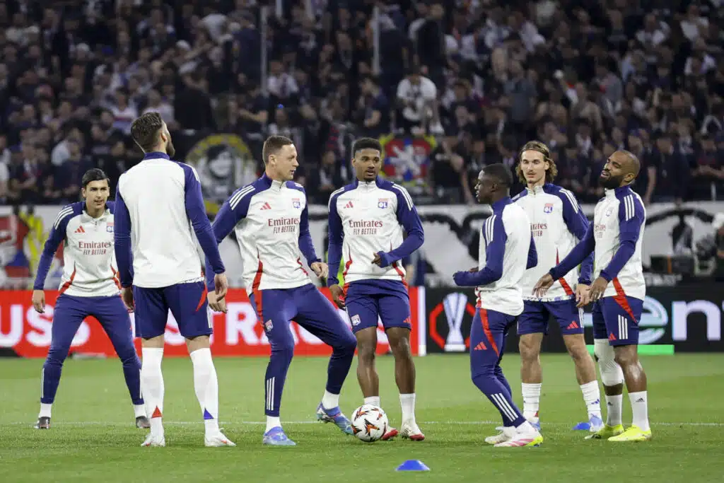 Nyt se on varmaa – Lyon jatkaa Ranskan pääsarjassa