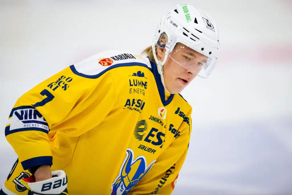 Kukaan ei halunnut – suomalaispelaaja koki odotetun kohtalon NHL:ssä