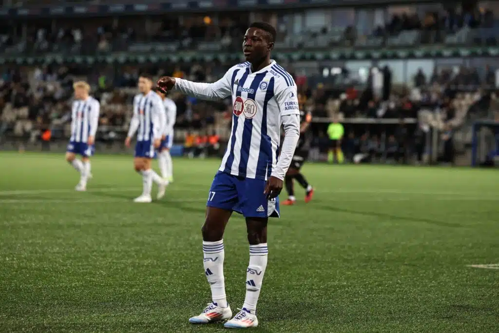 Maajoukkuepelaaja jättää HJK:n