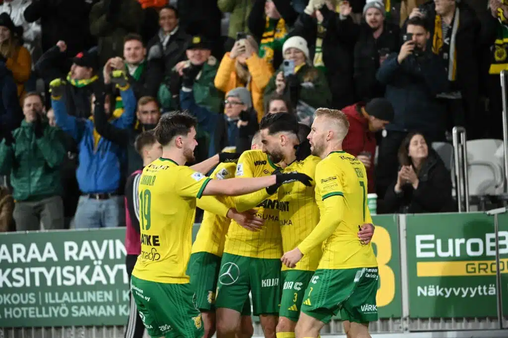 Jättimäinen sensaatio – Ilves laittoi suurseuran katolleen