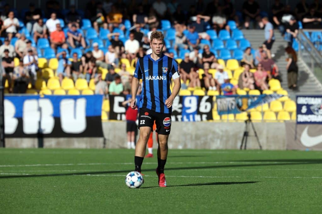 Homma oli ohi jo avausjakson jälkeen – Veikkausliigan kärkijoukkue vakuutti