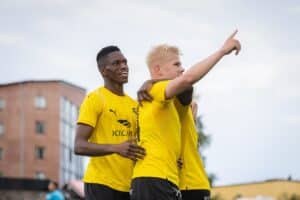 KuPS otti ison askeleen Mestarien liigan karsinnoissa – vahvat asetelmat ratkaisuotteluun