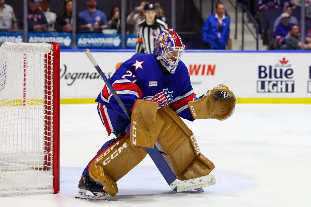 Suomalaisvahti sai maailmanmestarin kilpailijakseen NHL:ssä