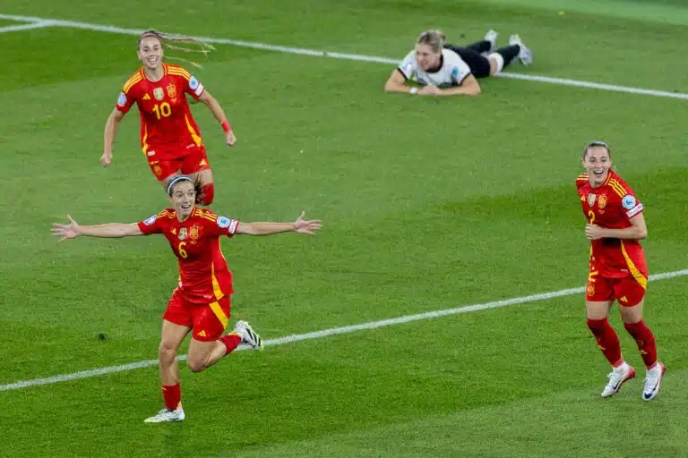 Espanja pelaa jalkapallon EM-finaalissa