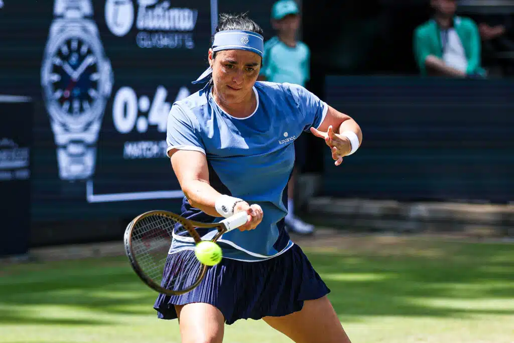 Shokkipäätös – tennistähti jää sivuun pelikentiltä