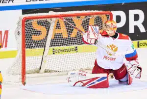 Venäjän jääkiekkoliitto julkaisi tiedotteen - IIHF:lle suora velvoite Venäjän maalilla torjunut Ilya Konovalov