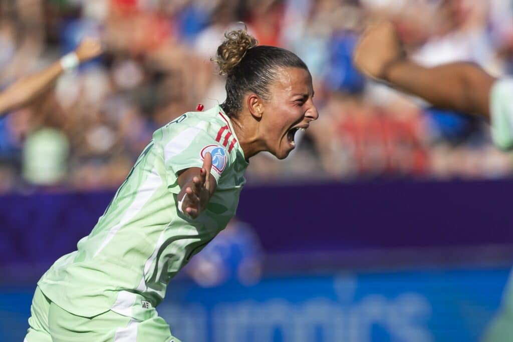 Italia aloitti EM-kisat voitolla