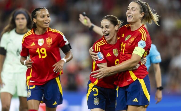 EM-finaalitappio maksoi päävalmentajalle työpaikan