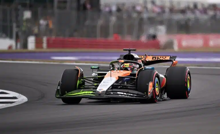 Kuva näyttää karun totuuden: tässä F1-kolarissa oli katastrofin ainekset