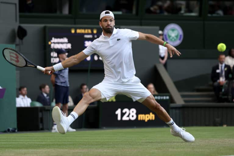 Karmiva tieto – Bulgarian tennistähdelle pitkä sairausloma