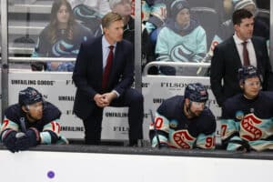 Colorado Avalanchen valmennusryhmään muutos – Jussi Ahokas NHL:ään?