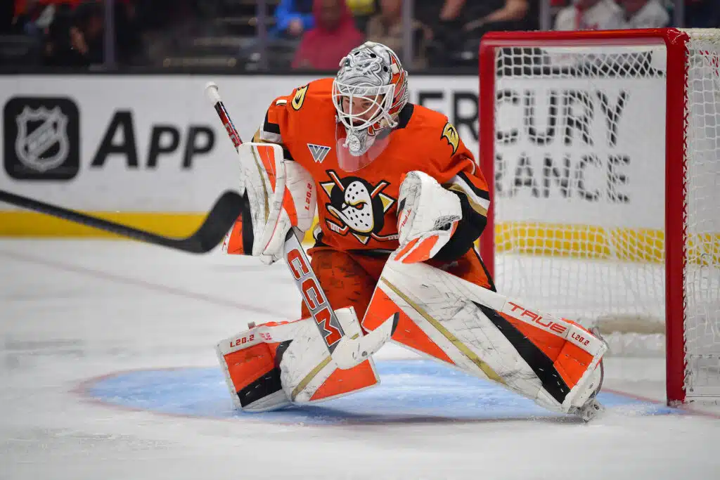 Lukas Dostal sai kunnioitusta NHL:ltä