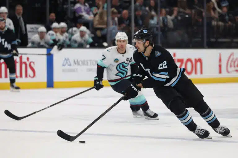 Jättikiinnitys – NHL-seura antoi mehevän jatkosopimuksen