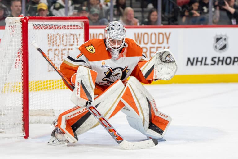 Anaheimille jo viides voitto putkeen – nyt kaatui NHL:n kovin joukkue