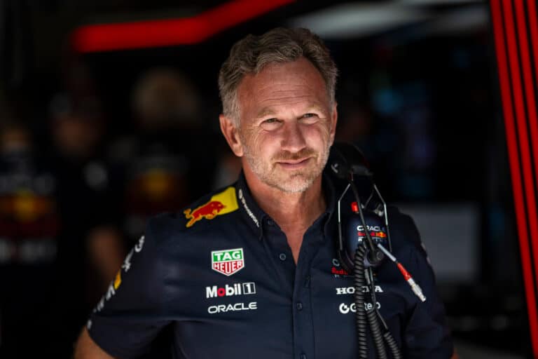 Red Bullilta potkut saanut Christian Horner neuvottelee jo uudesta F1-pestistä