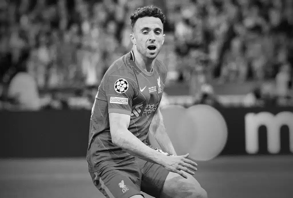 Arne Slotilla tunteet pinnassa – näin hän puhuu Diogo Jotasta