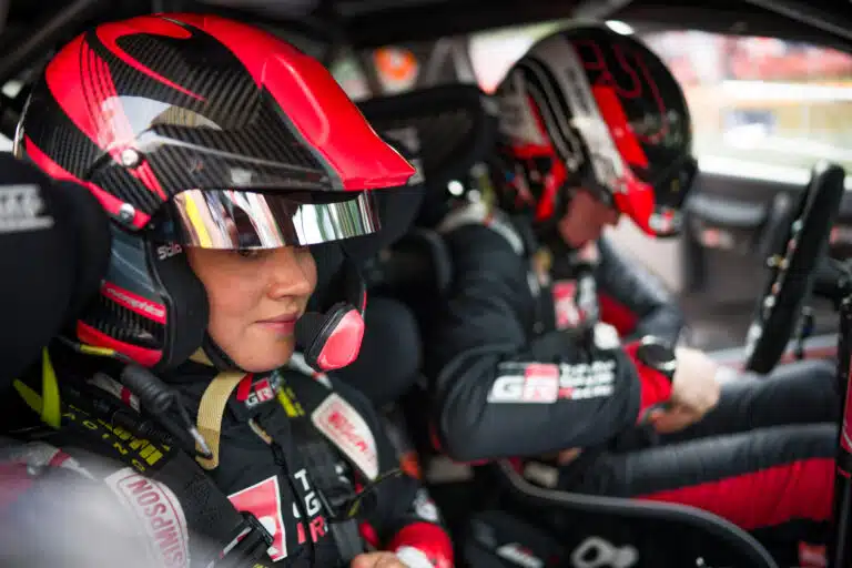 Jari-Matti Latvala ja Janni Hussi hurjassa vedossa – Oliver Solberg jäi taakse
