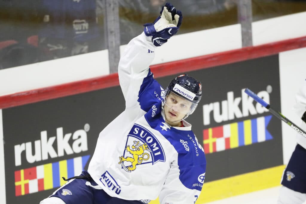 Teemu Pulkkisen sopimus aiheutti raivoa – ”Hävetkää”