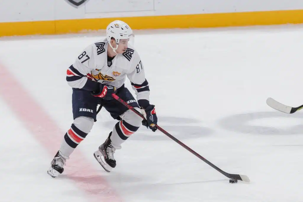 Entinen HIFK-hyökkääjä allekirjoitti massiivisen KHL-sopimuksen