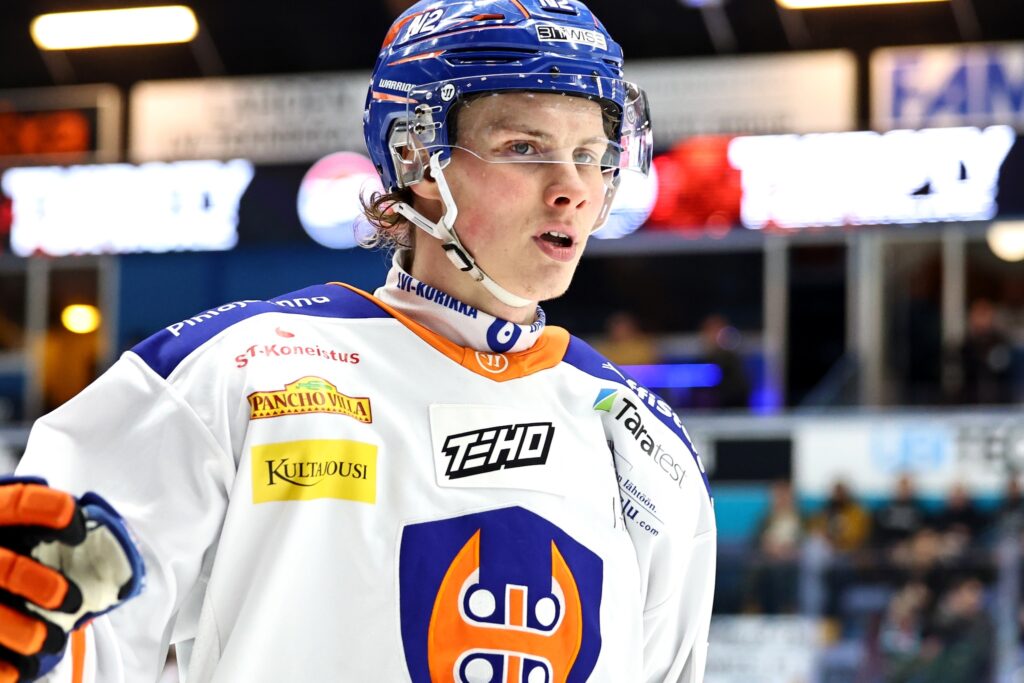Tappara laittoi nuorukaisen kasvamaan "toistaiseksi" korkoa Tappara laittoi nuorukaisen kasvamaan ”toistaiseksi” korkoa