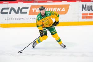 Ilves-tähti hipoo seuraennätystä