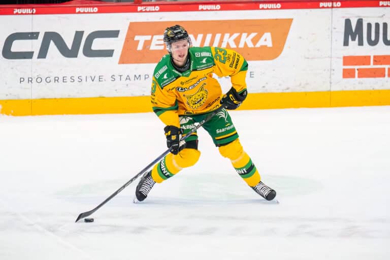 Ilves-tähti hipoo seuraennätystä