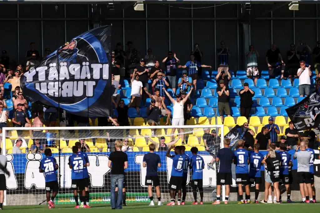 Tämä huolimattomuus saattoi maksaa paljon Veikkausliigan huippupelissä