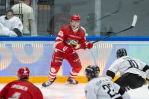 Sportia lyödään taas – kapteenin kausi ohi Sportia lyödään taas – kapteenin kausi ohi