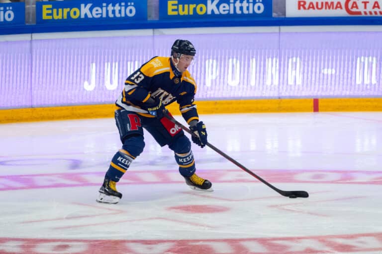 Liigan supertähti avautui Atleetille: ”Eihän tää mitään leikkiä ole”