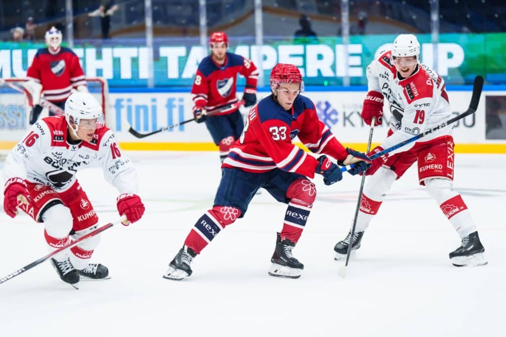 Olli Jokisen ensimmäinen HIFK:n peräsimessä: niukka tappio ja nyrkkitappelu