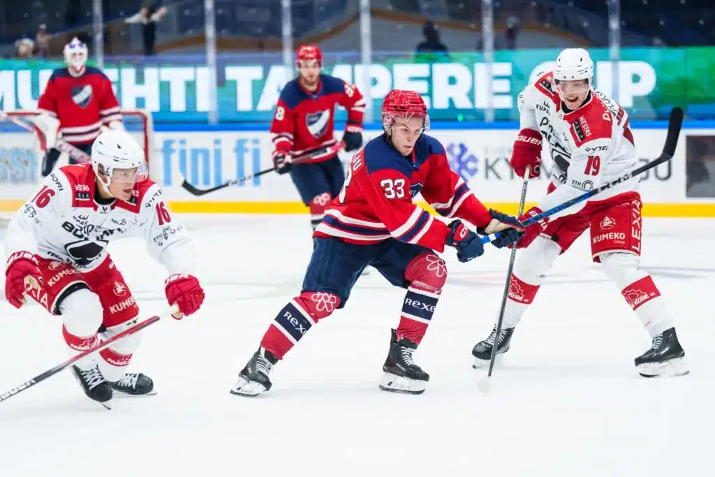 Olli Jokisen ensimmäinen HIFK:n peräsimessä: niukka tappio ja nyrkkitappelu
