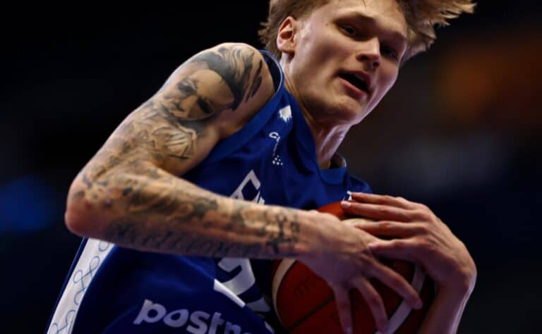 Lammasmainen Susijengi sai turpaansa Unkarissa Lammasmainen Susijengi sai turpaansa Unkarissa