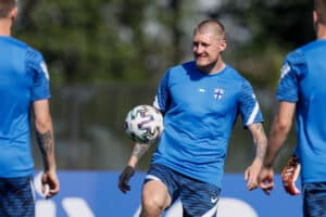 Entiselle Huuhkajat-pelaajalle eksoottinen siirto