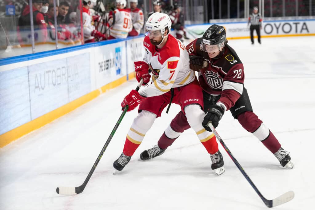 NHL-legendan poika löi hokkarit naulaan