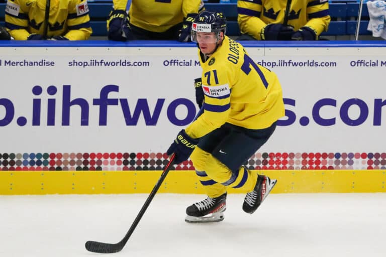Ruotsin maajoukkuehyökkääjä sai NHL-sopimuksen – nyt palkkakin on tiedossa