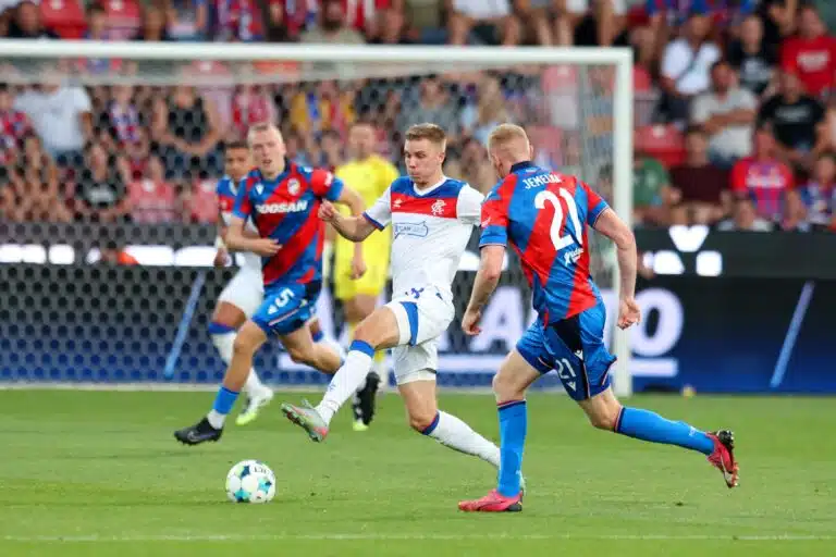 Huuhkajat-tähden seura todella lähellä Mestarien liigaa