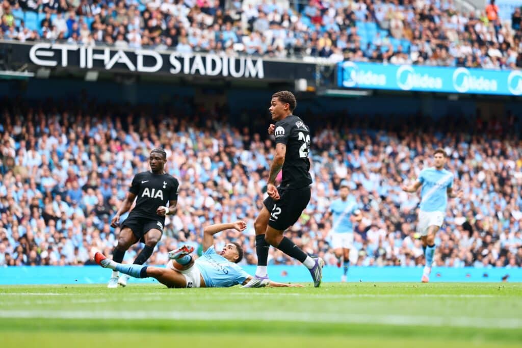 Valioliigan lauantai alkoi yllätyksellä – Manchester City hävisi