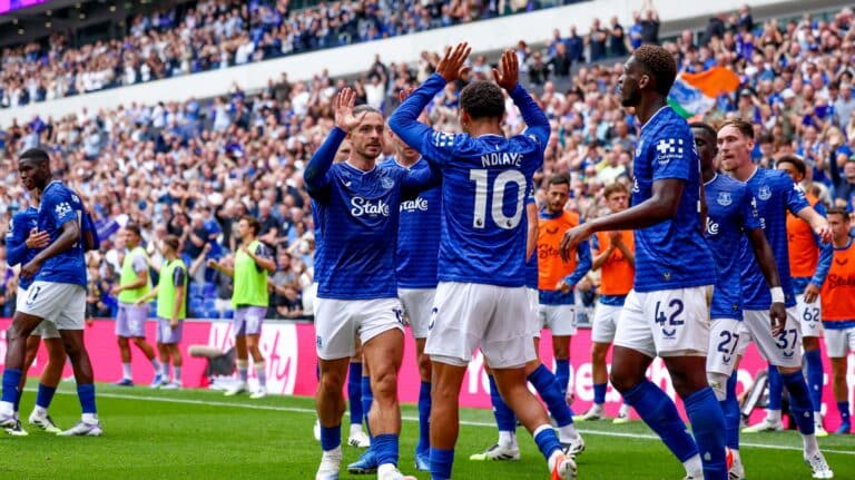 Evertonille määrättiin kymmenien miljoonien jättisakot – Valioliigan sääntörikkomus tuli kalliiksi