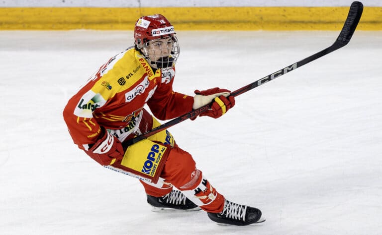 Sveitsillä hurja superlupaus – Pikkuleijonien oltava tarkkana