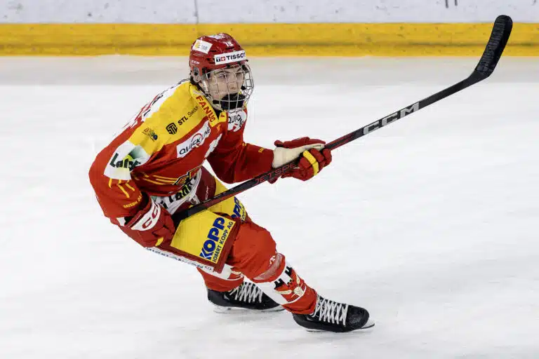 Sveitsillä hurja superlupaus – Pikkuleijonien oltava tarkkana