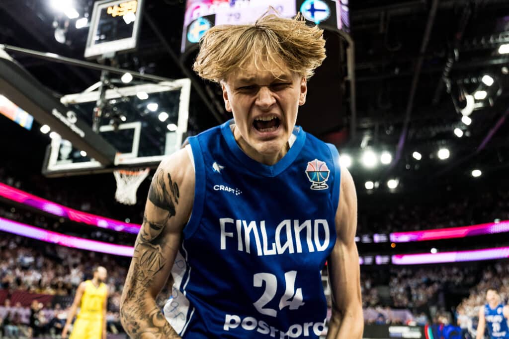 Miikka Muurisen poissaolo huolettaa – näin syistä kerrottiin Miikka Muurisen poissaolo huolettaa – näin syistä kerrottiin