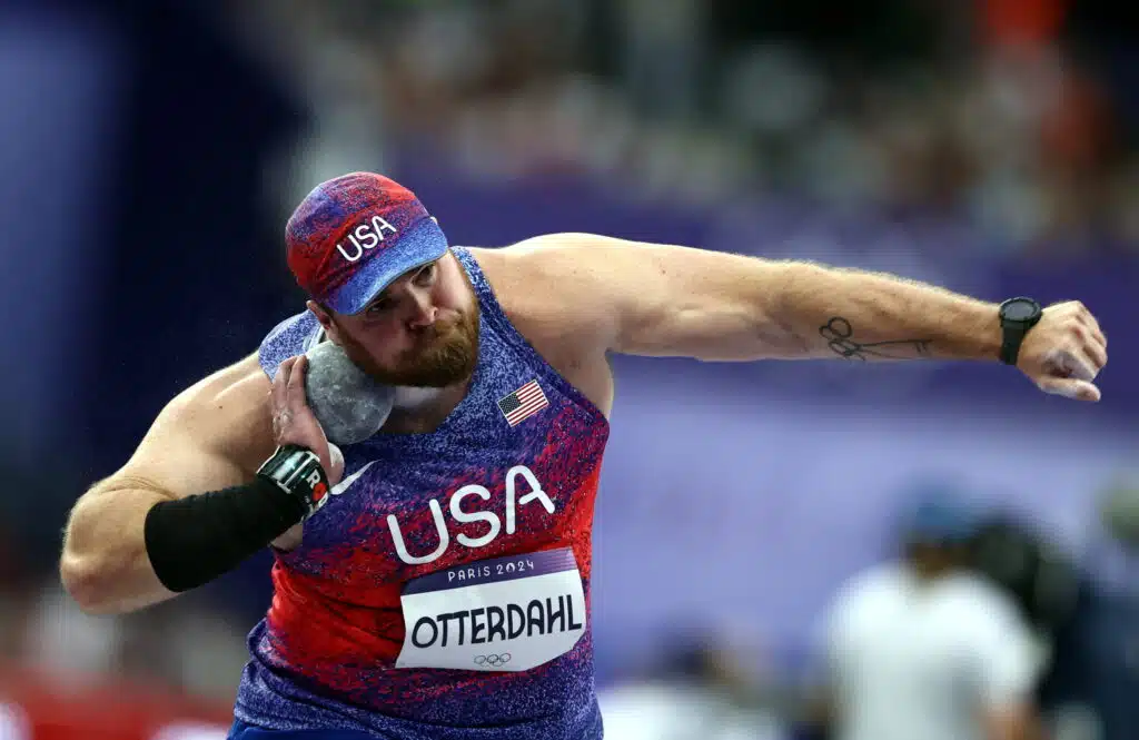 Yhdysvaltain supertähti tuuppasi hurjan kuulakaaren