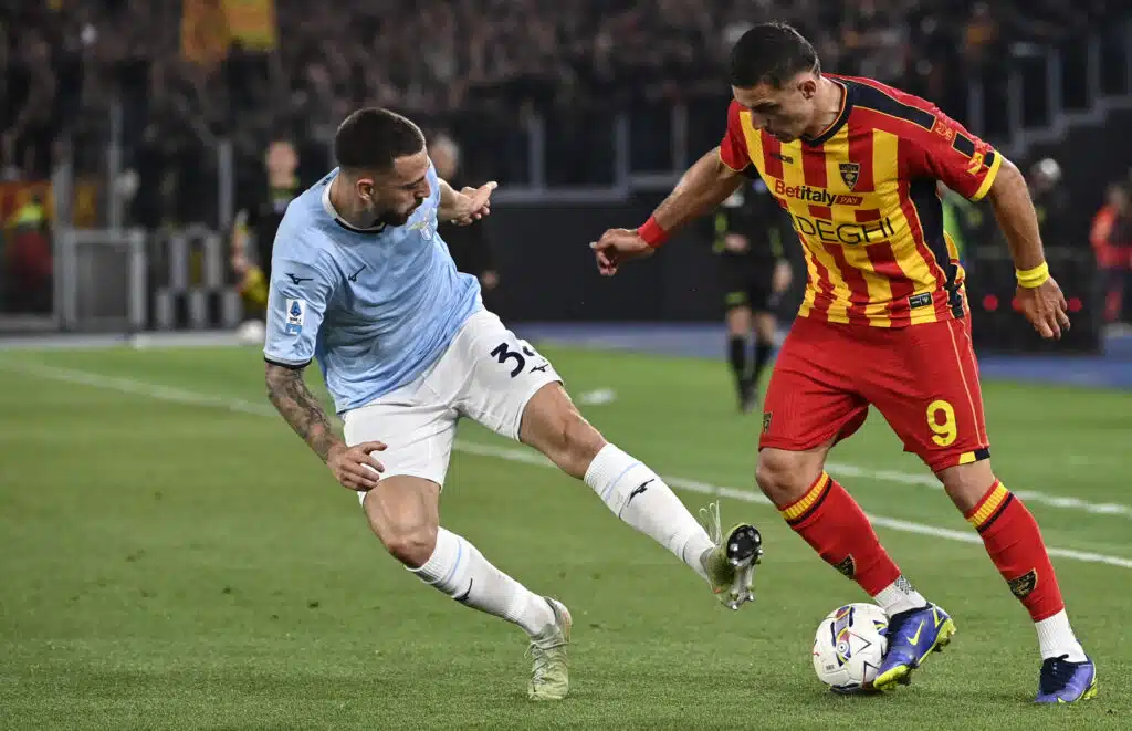 Serie A:n suurseura montenegrolaishyökkääjän perässä