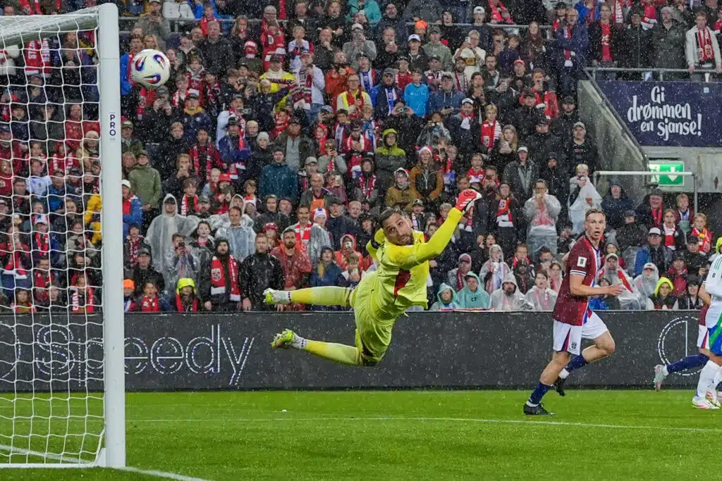 Sieltä se tuli – Manchester City vahvisti jättihankinnan: ”Ciao, Gigio”