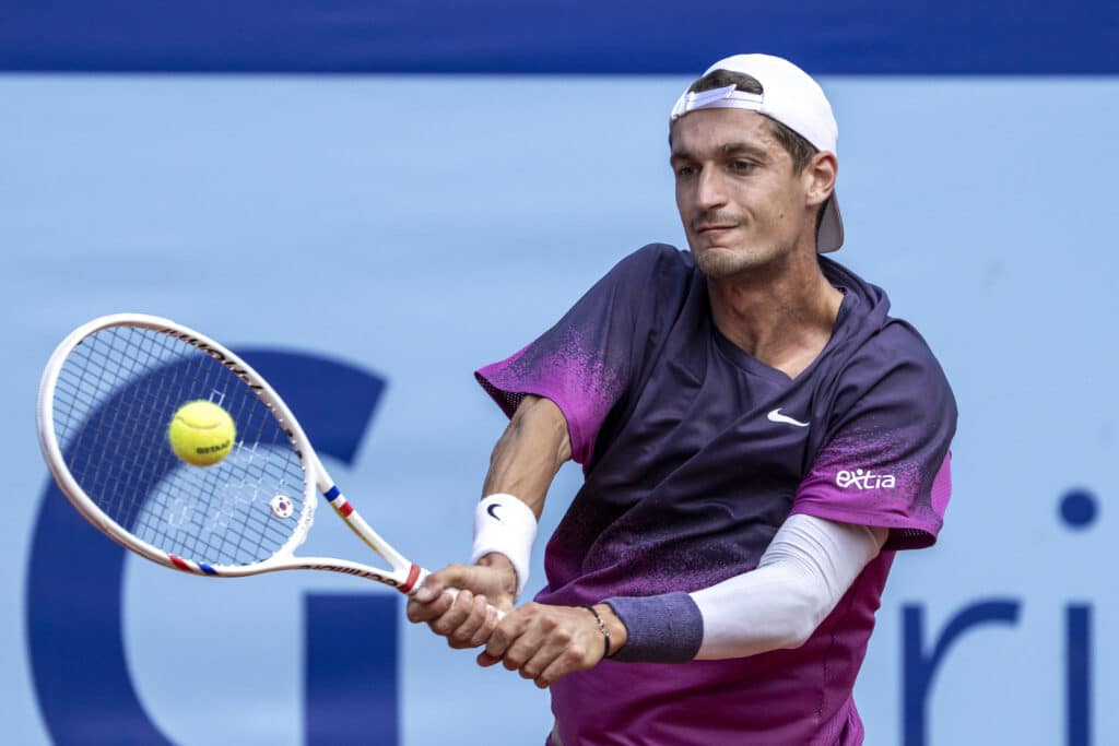 Tennislegenda vertaa ranskalaispelaajaa Rafael Nadaliin: "Yläkierre kuin Nadalilla" Tennislegenda vertaa ranskalaispelaajaa Rafael Nadaliin: ”Yläkierre kuin Nadalilla”