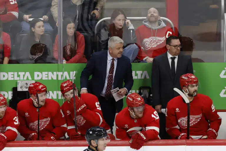 NHL-seura iski kultasuoneen – yksi asia puhuttaa voittoputken taustalla