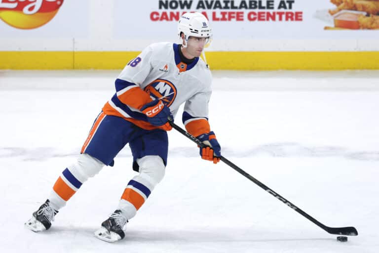 NHL-floppi leikkauspöydälle – kausi ohi