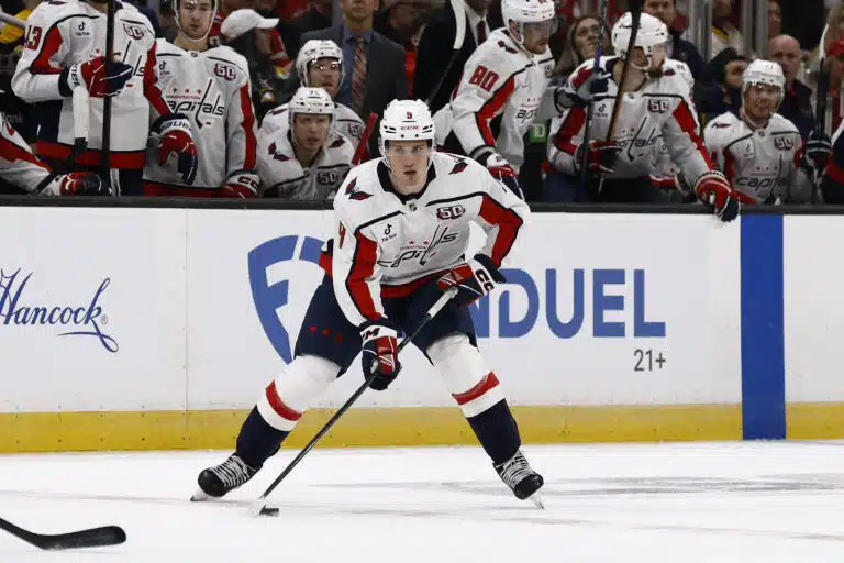 NHL:n superlupaus sai kovan tällin – pitkään sivussa