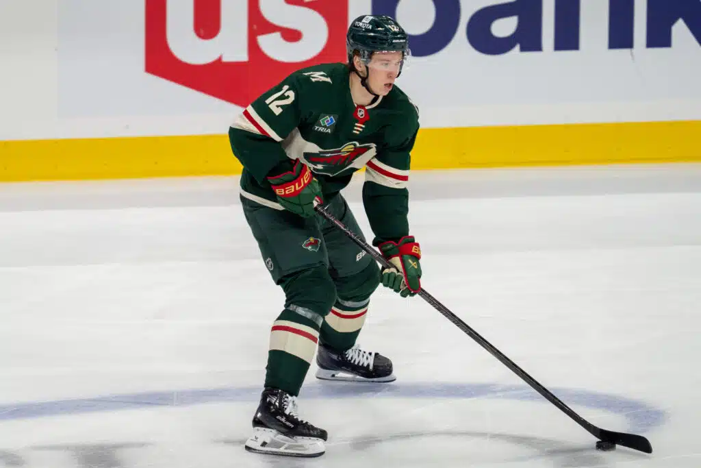 Jenkkihyökkääjältä odotetaan NHL:ssä tykkikautta – kova arvio